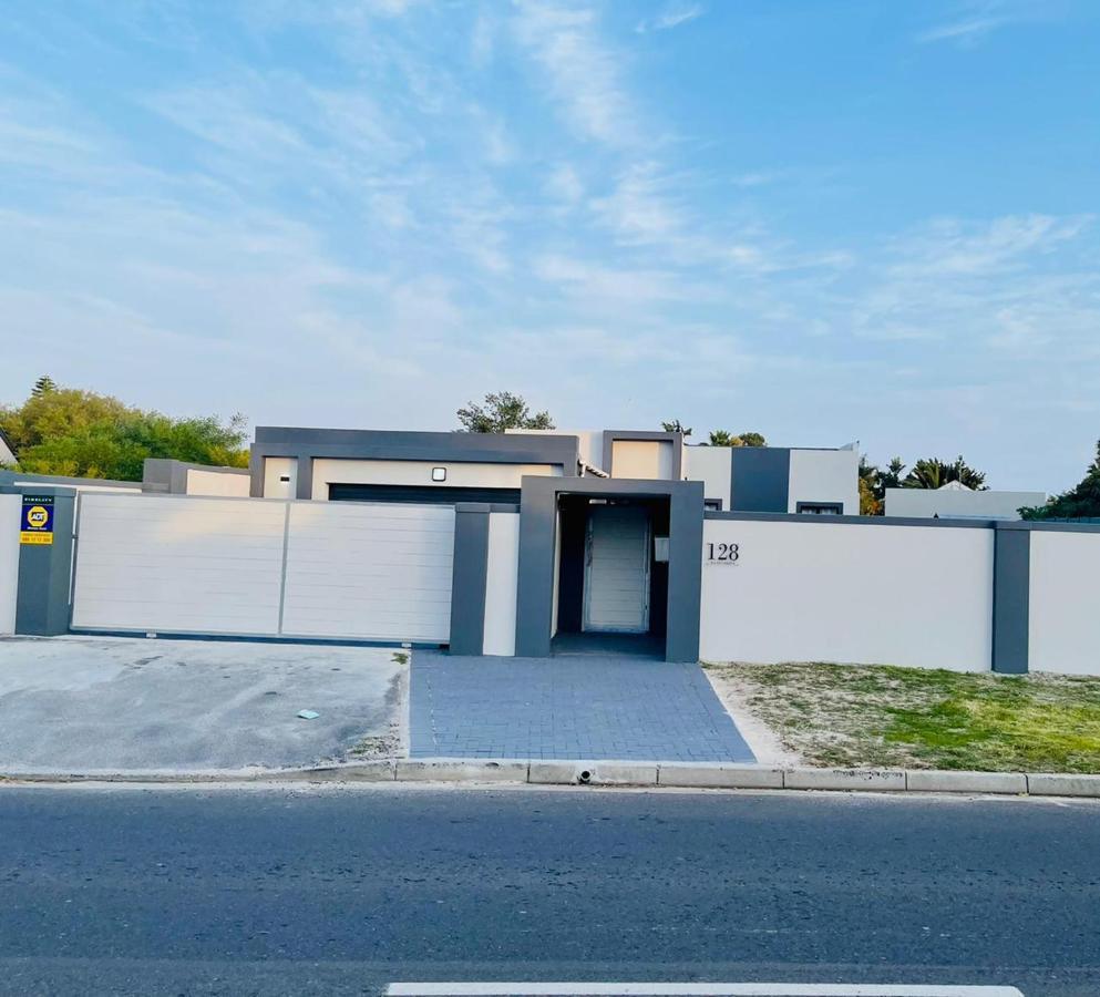 Cozier Glitz Villa Cape Town Luaran gambar