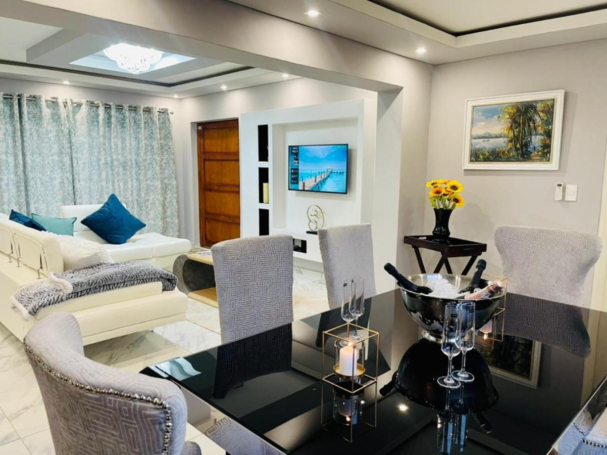 Cozier Glitz Villa Cape Town Luaran gambar