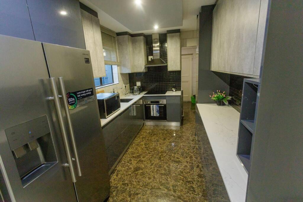 Cozier Glitz Villa Cape Town Luaran gambar