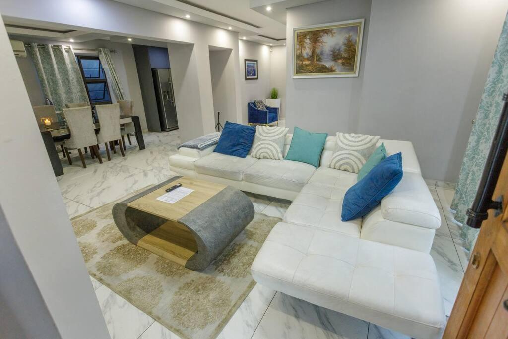 Cozier Glitz Villa Cape Town Luaran gambar